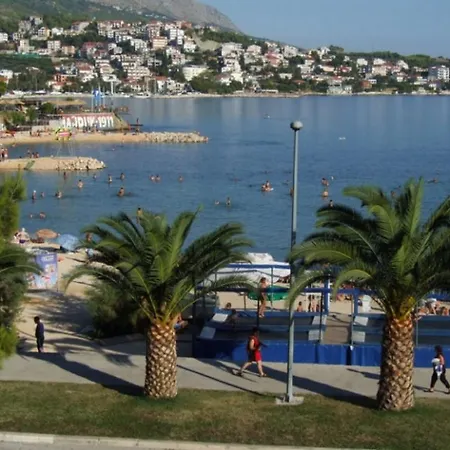 Apartment Pina Split
