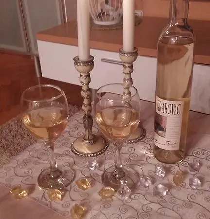 Pina سبليت